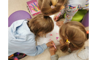 PALANGOS SANATORINĖJE MOKYKLOJE – EDUKACINIS UŽSIĖMIMAS „EMOCIJŲ SPALVOS RUDENĮ“