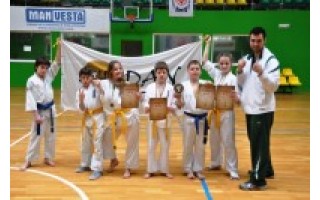 Karate kiokušin mokykla –vėl stipriausia Lietuvos vaikų čempionate