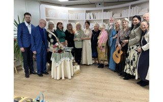 Palangiškė Nijolė Fultinavičienė pristatė savo naujausią meninės fotografijos parodą „Elegija – smėlio, smilgos ir vėjo“ bei poezijos knygą „…be Tavęs…“