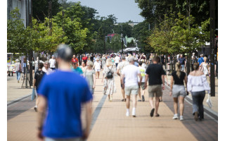 Vasarą šturmuos ne tik Palangą: juokauja – šiame užsienio mieste lietuviškai kalbančių daugiau nei pačiame Vilniuje