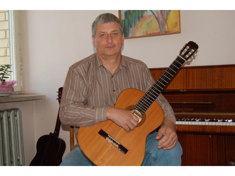 Alfonsas Juškys: „Ant gitaros nesu niekada supykęs - tik ant savęs...“