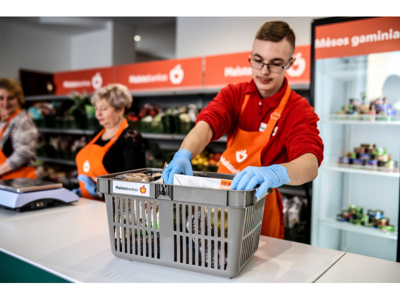 „Maisto bankas“ informuoja: nuo šiandienos didžioji dalis nepasiturinčiųjų sulauks informacinių žinučių