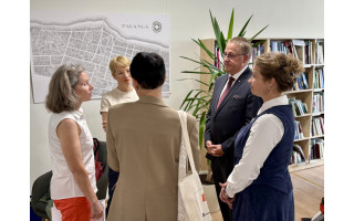 Palangos miesto viešojoje bibliotekoje atidarytos dvi Danijos patirtį pristatančios modulinės parodos - „Patogūs gyventi miestai“ ir „Žiedinė ekonomika“.
