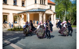 Tarptautiniame liaudiškų šokių festivalyje „Palangos miestely“ dalyvaus 20 kolektyvų