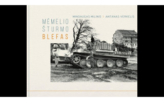 Literatūrinė Ievos Simonaitytės premija skiriama knygos „Mėmelio šturmo blefas“ autoriams