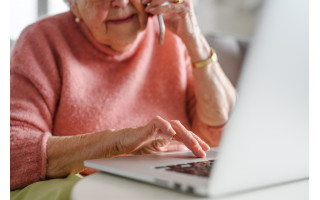 Vienas skambutis – tūkstančiai eurų: kaip veikia šiuolaikiniai sukčiai?