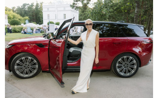 Greta Milerė Palangoje trečią kartą kūrė Šampanės dvasią: renginys sulaukė rekordinio susidomėjimo