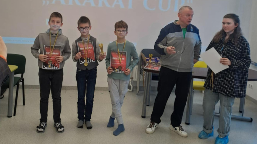 Palangos jaunieji šachmatininkai – čempionai Klaipėdoje!