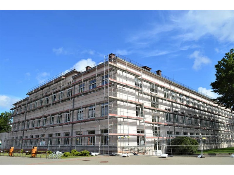 Atgimsta Palangos Senosios gimnazijos pastatas (FOTO GALERIJA)