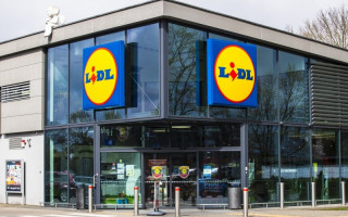 „Lidl“ darbuotojai dirbs ir poilsiaus pajūryje: apgyvendins viešbutyje, mokės dienpinigius