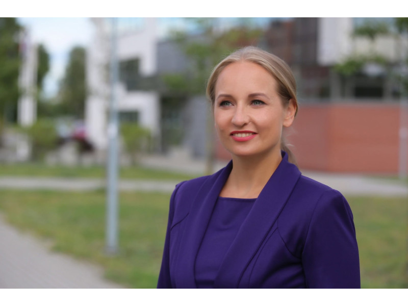 Šventosios seniūnė Veronika Skeberdytė: „Ateity Jonams ir Janinoms galėtų būti išduodami simboliniai Šventosios miestelio garbės piliečio vardai“