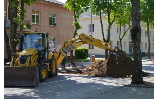 Per savaitę – du vandens trasos trūkiai Vytauto gatvėje