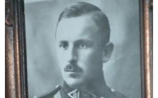 1919-aisiais pirmąkart Lietuvos trispalvę iškėlęs M. Slyvauskas ilsisi Palangoje