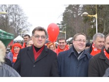 Premjerą A. Butkevičių Stintų šventėje lydėjo meras Š. Vaitkus, skyriaus socialdemokratai