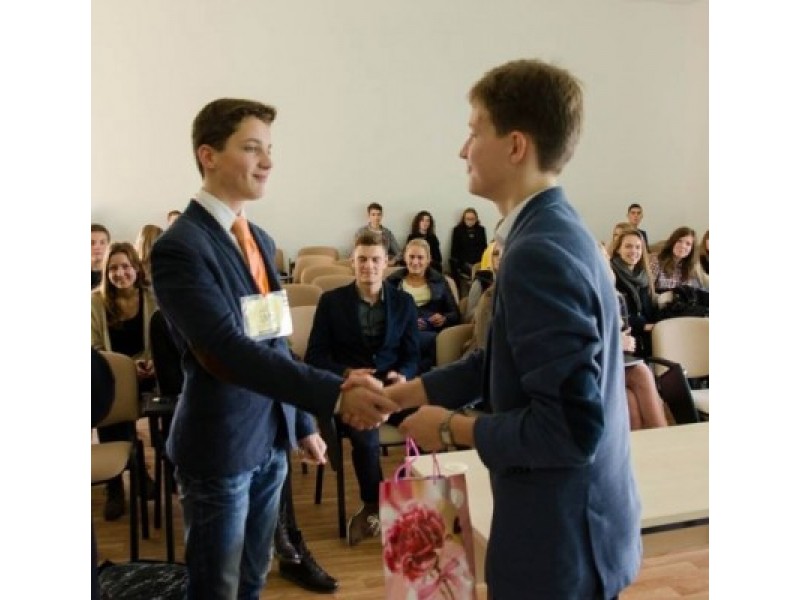 Mokinių savivaldos forume išrinktas naujas Palangos MSIC pirmininkas