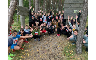 Palangos gimnazistai surengė Tokijo olimpinių žaidynių palydėtuves, šventė pergalę futbolo turnyre „Pajūrio žemaitukai, vienykimės” (FOTO GALERIJA)