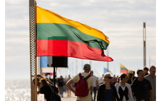 Liepos 6-ąją kviečia sutikti Palangoje: laukia ne tik „Tautiškos giesmės“ tradicija, bet ir ypatingas žygis