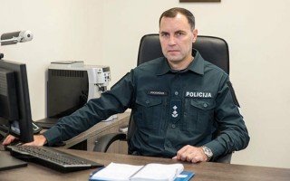 44-erių palangiškis Gintautas Pocevičius, tapęs Plungės  rajono policijos komisaru, kasdieninės kelionės nesibaido