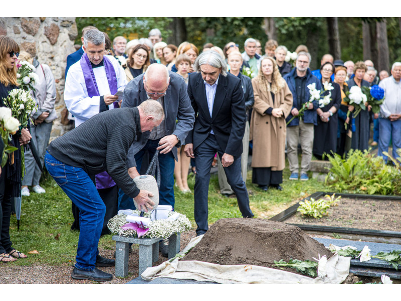 Palanga išlydėjo RoRa – taip buvo žinomas Rolandas Rastauskas – į Amžinybę (FOTO GALERIJA)