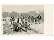 Kelionė Alpėse. Grupės sudėtyje Regina Dvarionaitė, Balys Sruoga, Antanas Venclova ir kt. 1928. LTMKM archyvo nuotr.