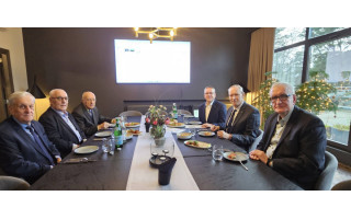 Pokalbiui susitiko penki Palangos merai: Vaitkus, Mikalkėnas, Kirstukas, Stalmokas, Žeimys bei ilgametis Palangos miesto vykdomojo komiteto pirmininkas Puodžius