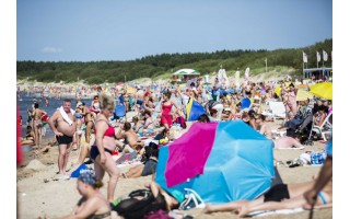 Meras Šarūnas Vaitkus piktinasi draudimu paplūdimyje prekiauti silpnu alkoholiu