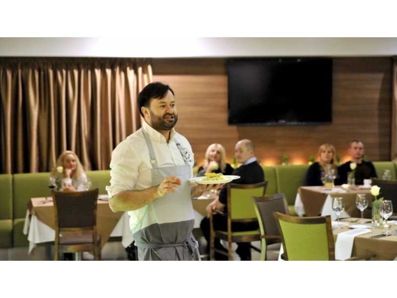 Restorane „Gradiali“ degustacinė vakarienė - su aukso dulkėmis ir sniego purslais