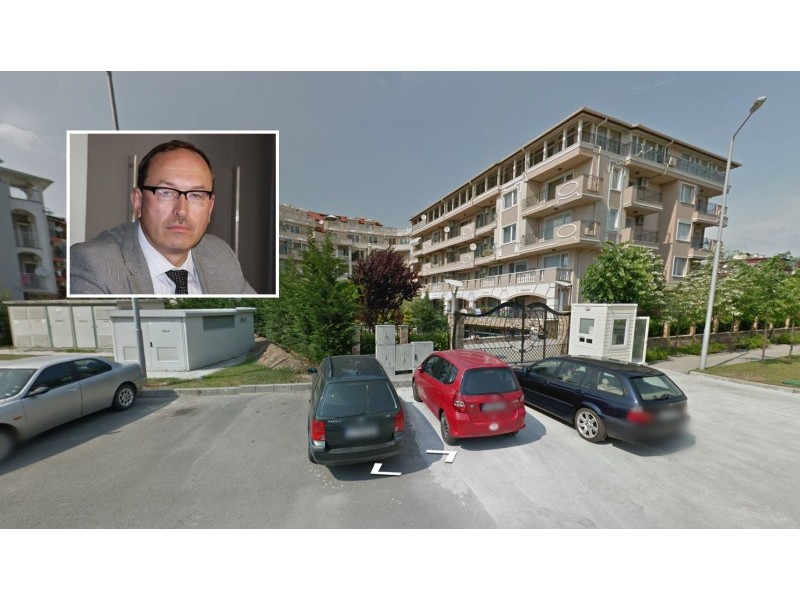 Buvęs Palangos meras Vytautas Stalmokas šiame komplekse turi 4 butus. Nuotrauka 15 min.