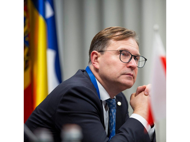 AR GRENLANDIJOJE ŽLUGS NATO?