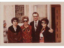 Vytautas Šliūpas su žmona Vanda Šliūpiene (dešinėje), 1970 m. Kalifornija (JAV). VUB ŠAIC Aušrininko dr. Jono Šliūpo archyvo nuotrauka