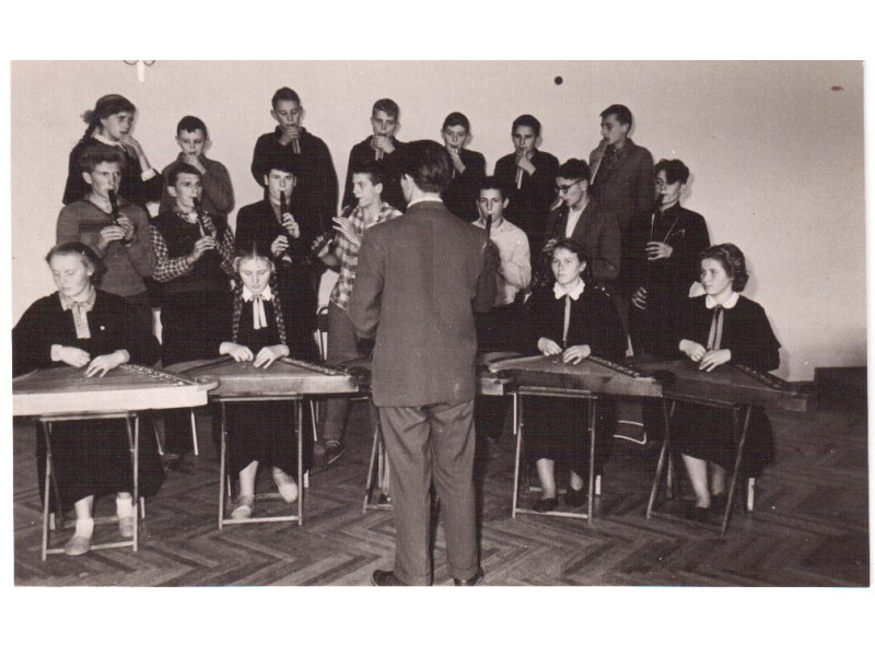 Orkestras repetuoja 1960 m.