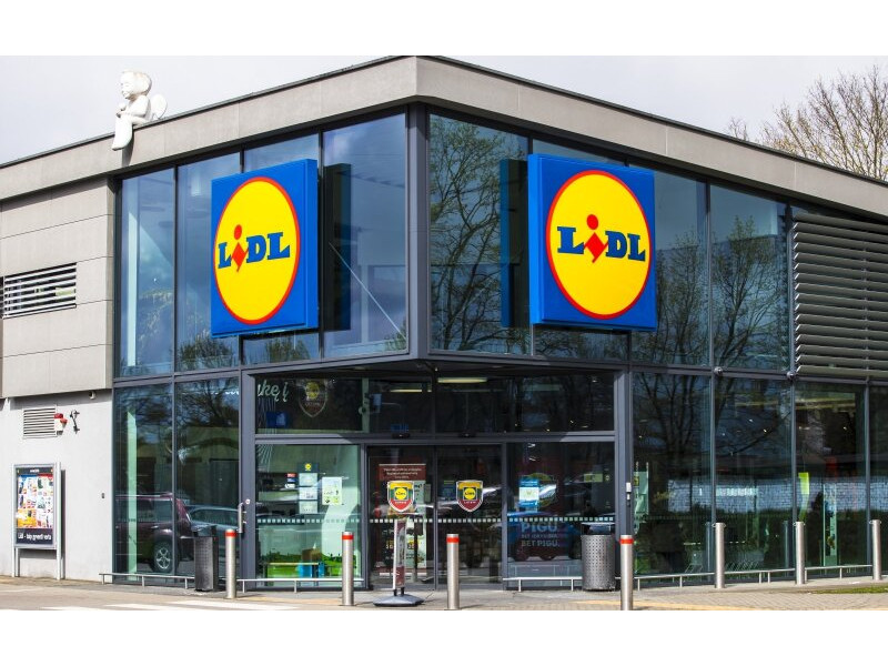 „Lidl“ darbuotojai dirbs ir poilsiaus pajūryje: apgyvendins viešbutyje, mokės dienpinigius