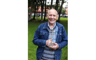 „Garbingo gintaro žvejo apdovanojimas“ įteiktas kraštotyrininkui ir archeologui Mikeliui Balčiui