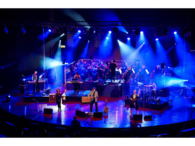 Gruodžio 6 dieną Palangoje koncertuos britų roko grupė „Electric Light Orchestra by Phil Bates Band“ su Berlyno styginių kvartetu
