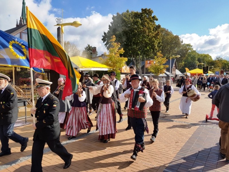 Šiandien Palangoje šurmuliuoja "Palangos stalas 2016"