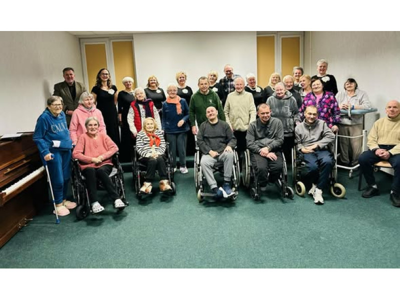 „Eldija“ dainomis džiugino sveikatos centro „Energetikas“ gyventojus