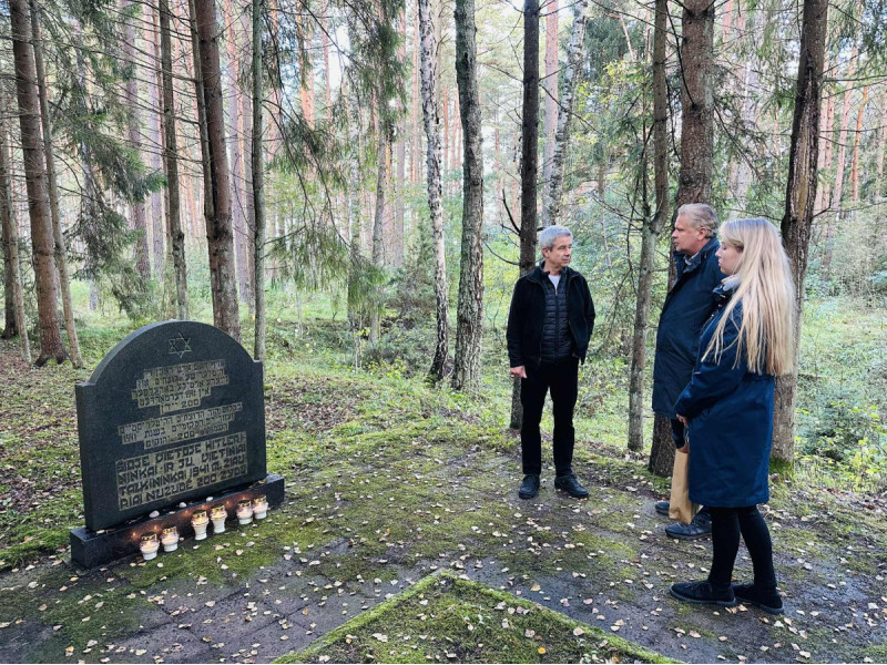 Žudynių vieta ir kapas Kunigiškių miške