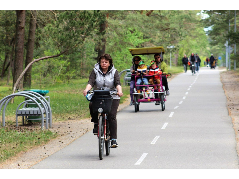 Pirmasis vasaros savaitgalis Palangoje. FOTO: MINDAUGAS MILINIS