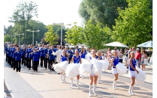 „Dūdų vasara“ Birutės parką praturtina užburiančiomis pučiamųjų melodijomis