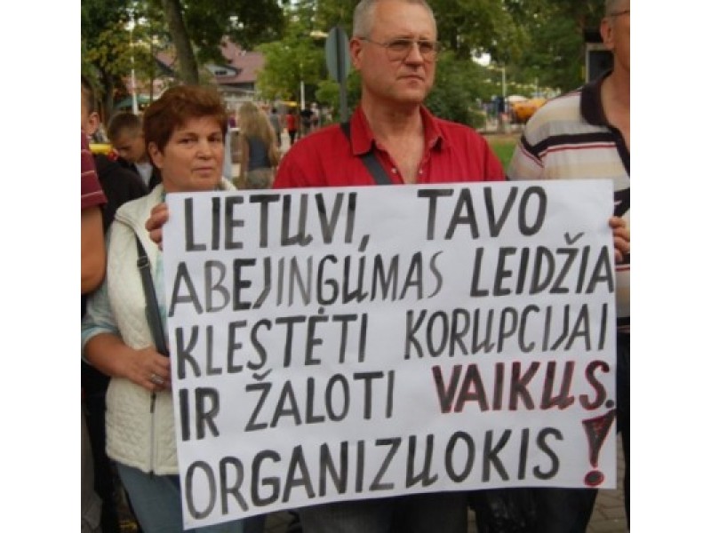 Prieš olandus Palangoje piketavę gyventojai netiki, kad atrakcionai pagaliau bus uždaryti