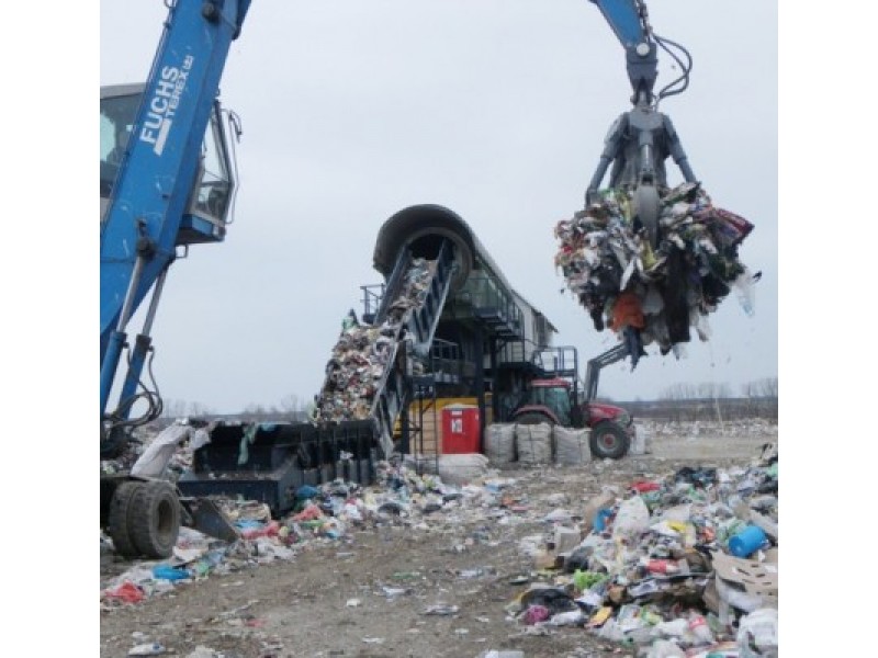 „Vartų mokestis“: atliekų sutvarkymas šiemet Klaipėdos regione pabrango, nes atliekos perrūšiuojamos ir deginamos, kad jų kuo mažiau patektų į sąvartyną.