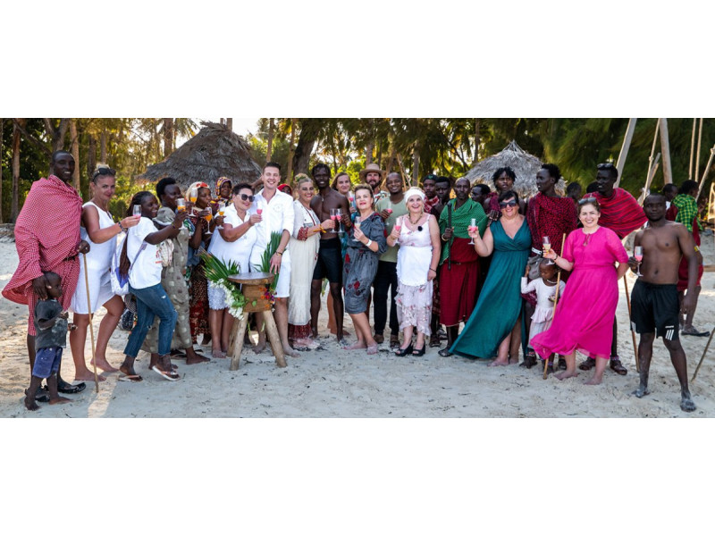 Roko Galvono ir močiučių nuotykiai Zanzibare / Asmeninio albumo nuotr.