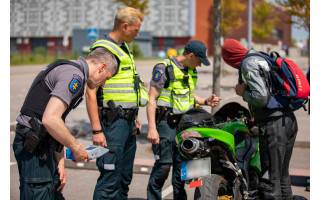Klaipėdos kelių policijos pareigūnai nustatė kelis transporto priemonių keliamo triukšmo normų viršijimo atvejus