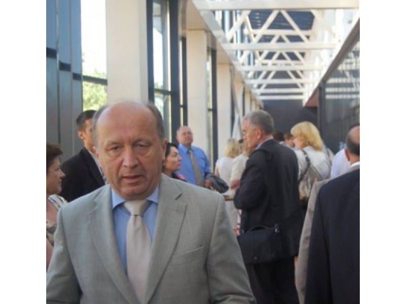A. Kubilius sako, kad būtent energingo konservatorių mero Š. Vaitkaus ir patyrusio P. Žeimio dėka buvo nuspręsta išvažiuojamąjį Vyriausybės posėdį surengti Palangoje.