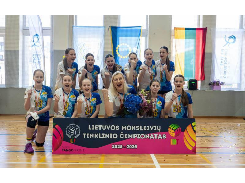 Lietuvos U13 mergaičių salės tinklinio čempionato finalinio etapo nugalėtoja – Palangos SC komanda