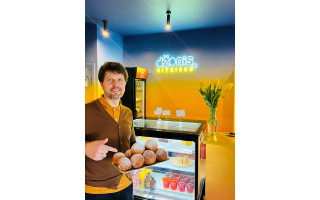 Kaip į gimtąją Klaipėdą sugrįžęs Džonis atidarė restoraną ir sukūrė šaltibarščių dešrainį