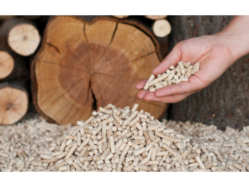 Šildymas medienos granulėmis: minusai ir pliusai