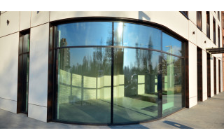 Co-working vs nuosavos patalpos: ką renkasi naujos kartos verslininkai Lietuvoje?