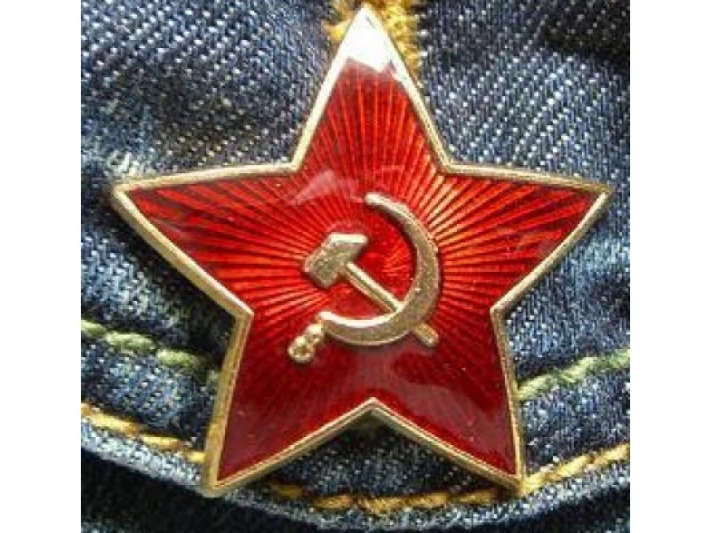 Kiek ilgai šlovinsime sovietinius simbolius ir okupantų palaikus?
