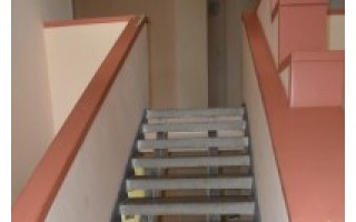 Sunkiai neįgaliųjų įveikiama užduotis – nesibaigiantys laiptai